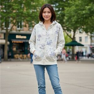 Zara Cream and Blue Graphic Hoodie